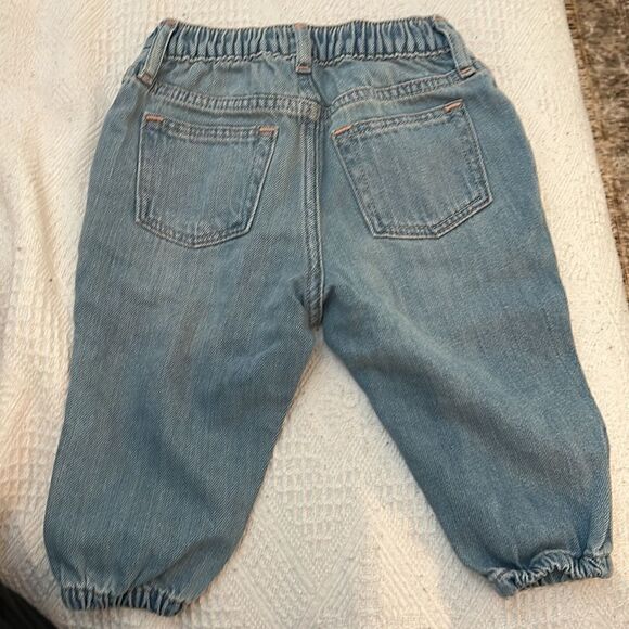 Gap Baby 100% Organic Cotton Bubble Jeans with Washwell - Picture 3 of 3